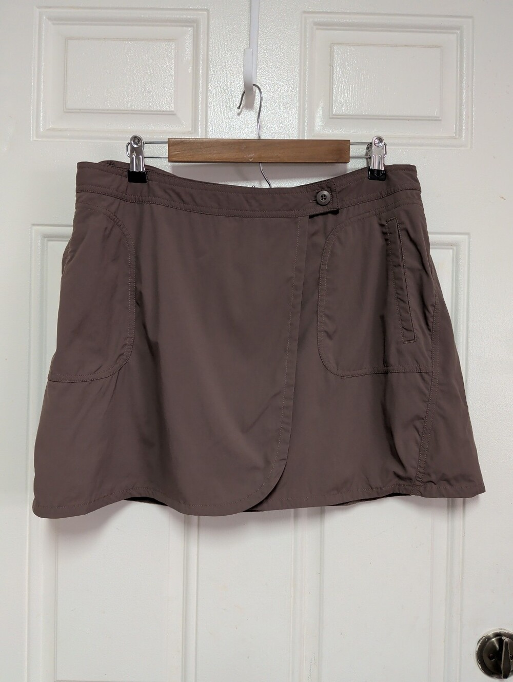 Patagonia Women's Solimar Skirt Skort Brown size 14 Hinking Activewear Outdoor